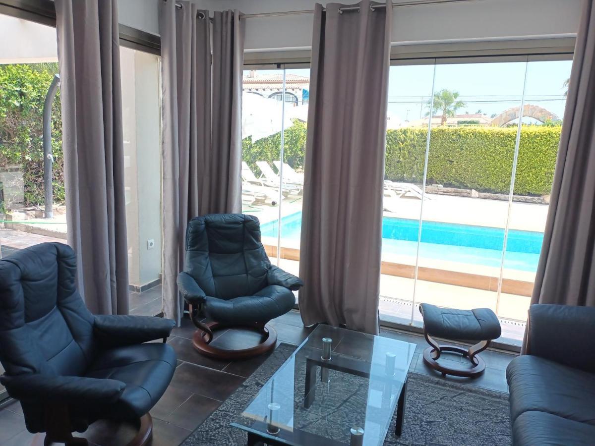 Villa Constantinos Apartamentos O Villa Completa Calpe Exterior photo